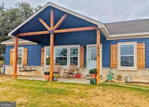 Photo of 230 Vaughn Circle, Griffin, GA 30223 (MLS # 10674925)