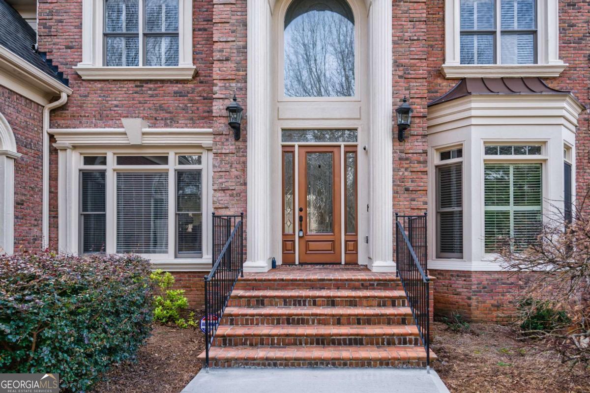 2760 Sugarloaf Club DR