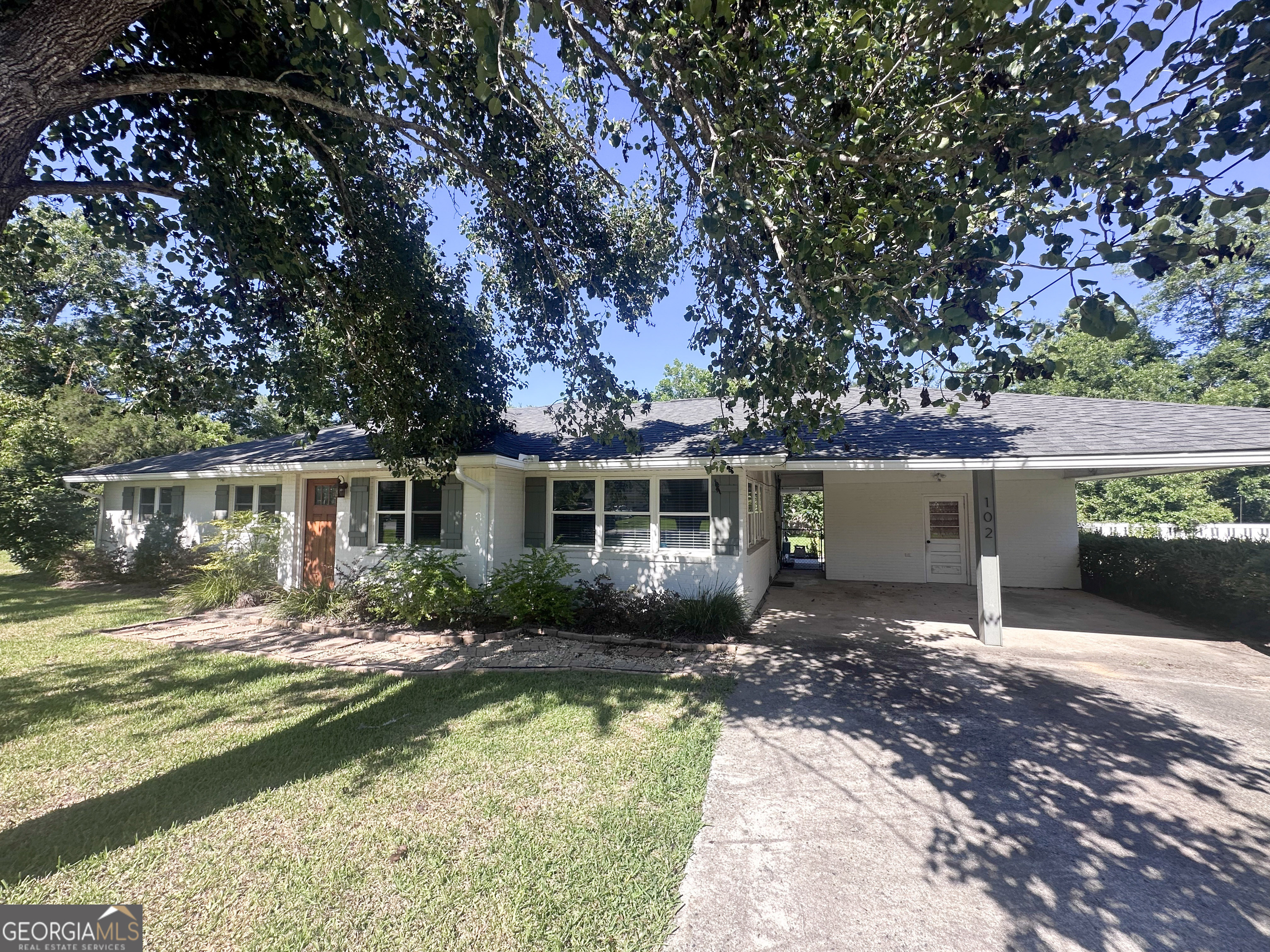 102 Hudson DR