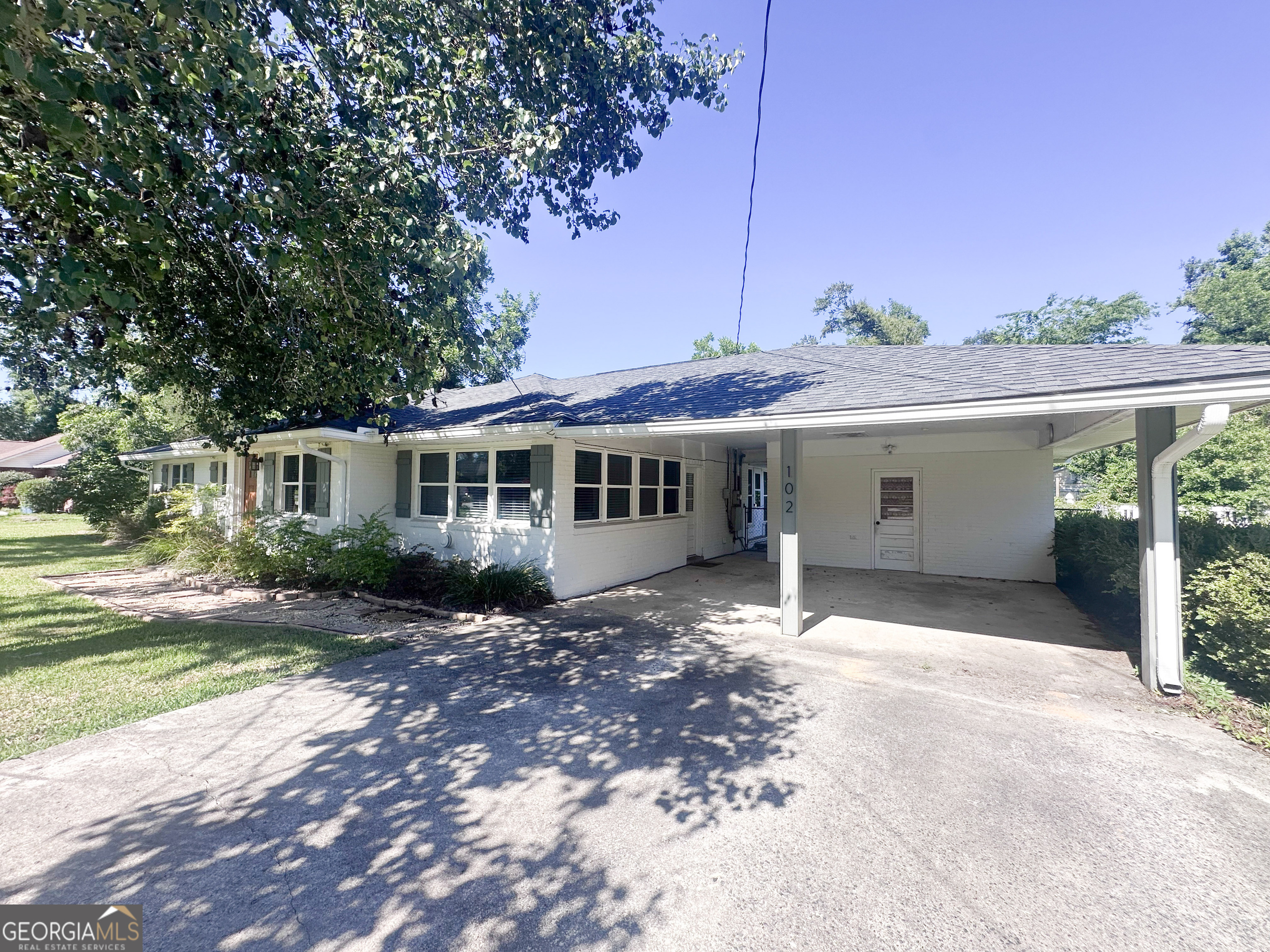 102 Hudson DR