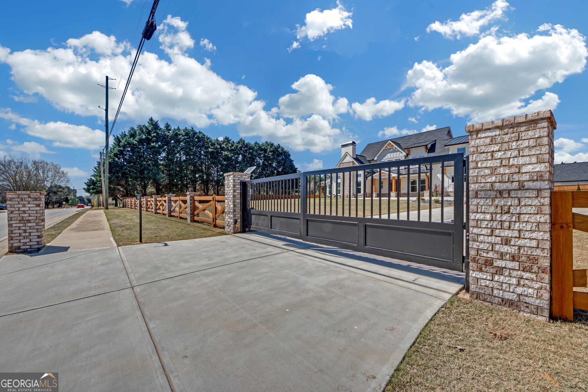 195 Hope Hollow RD