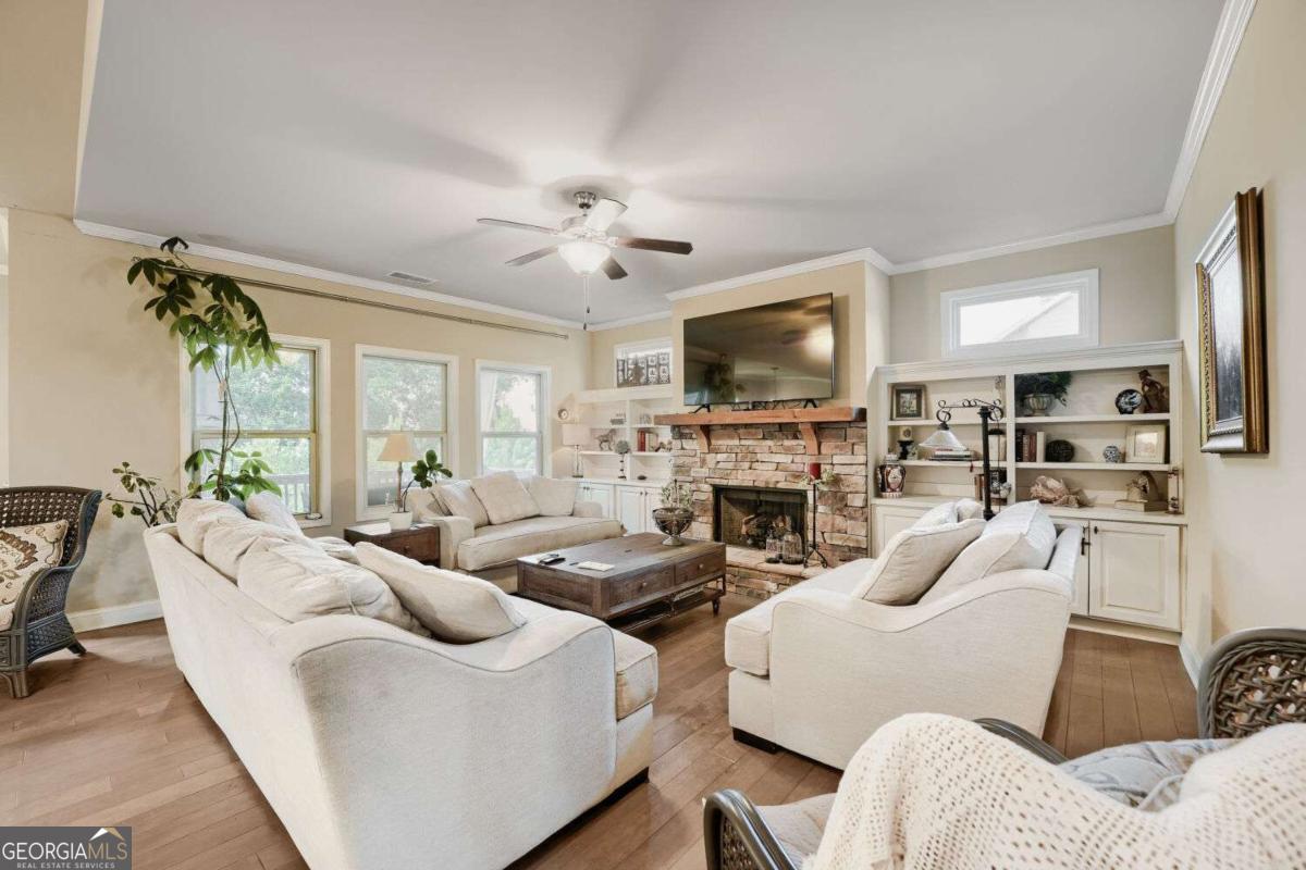 486 Riverwalk Manor DR