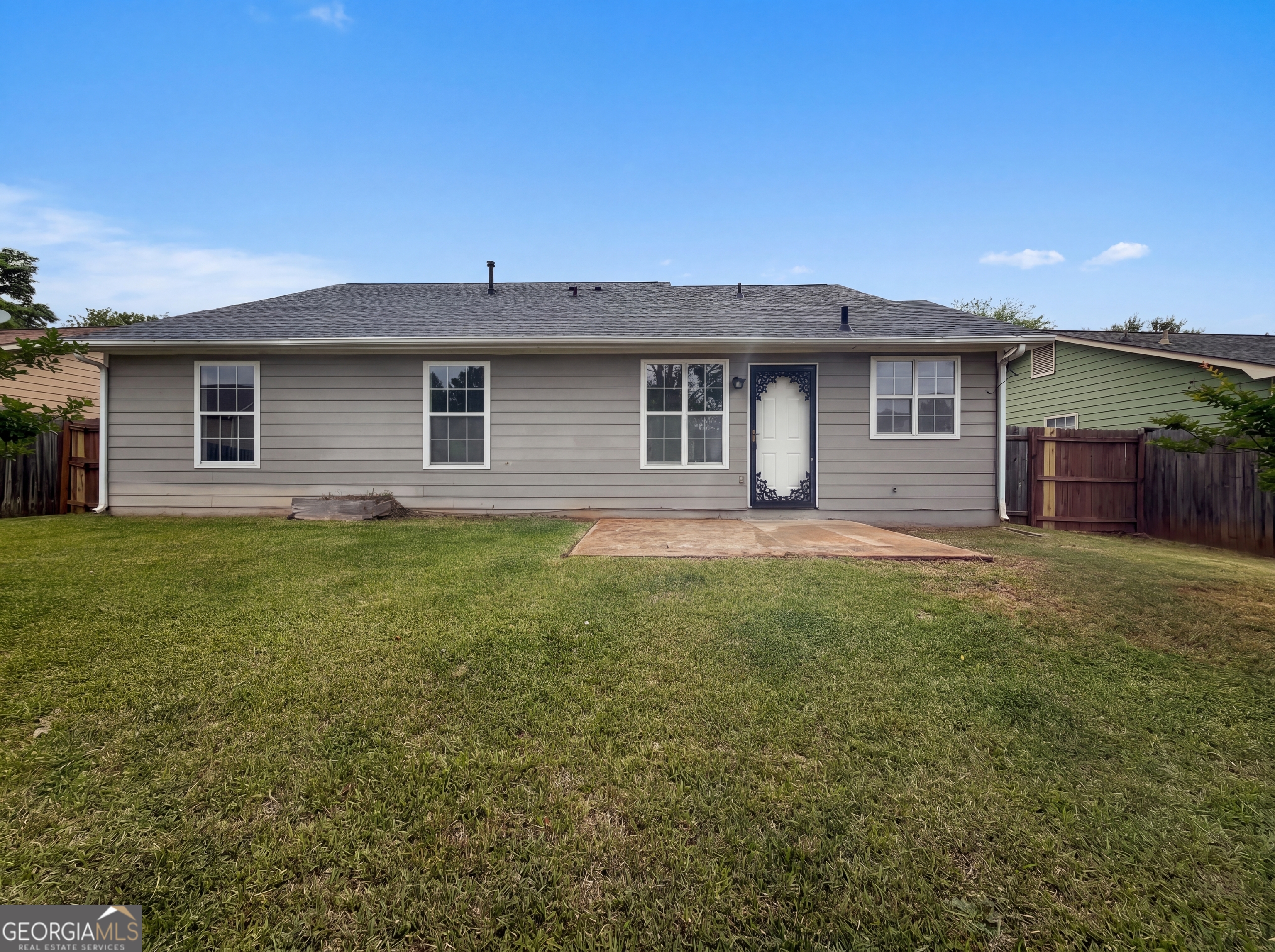 3719 Sandy Shoals LN