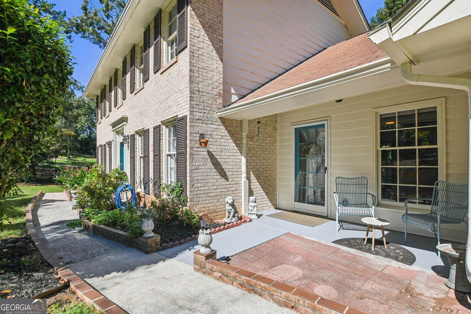 2209 Mountain Creek DR