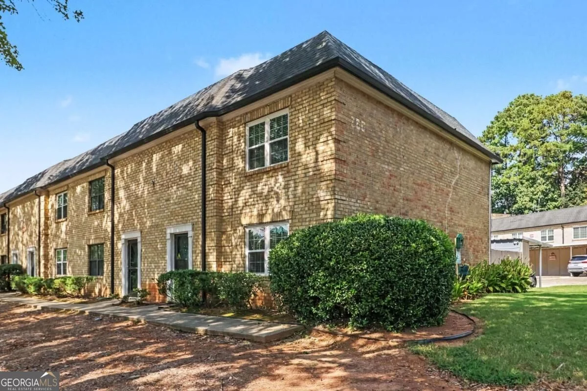 280 Winding River Road Unit F, Sandy Springs, GA, 30350