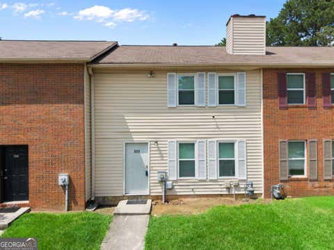 Photo of 909 Silverwoods Drive, Atlanta, GA 30349 (MLS # 10815350)
