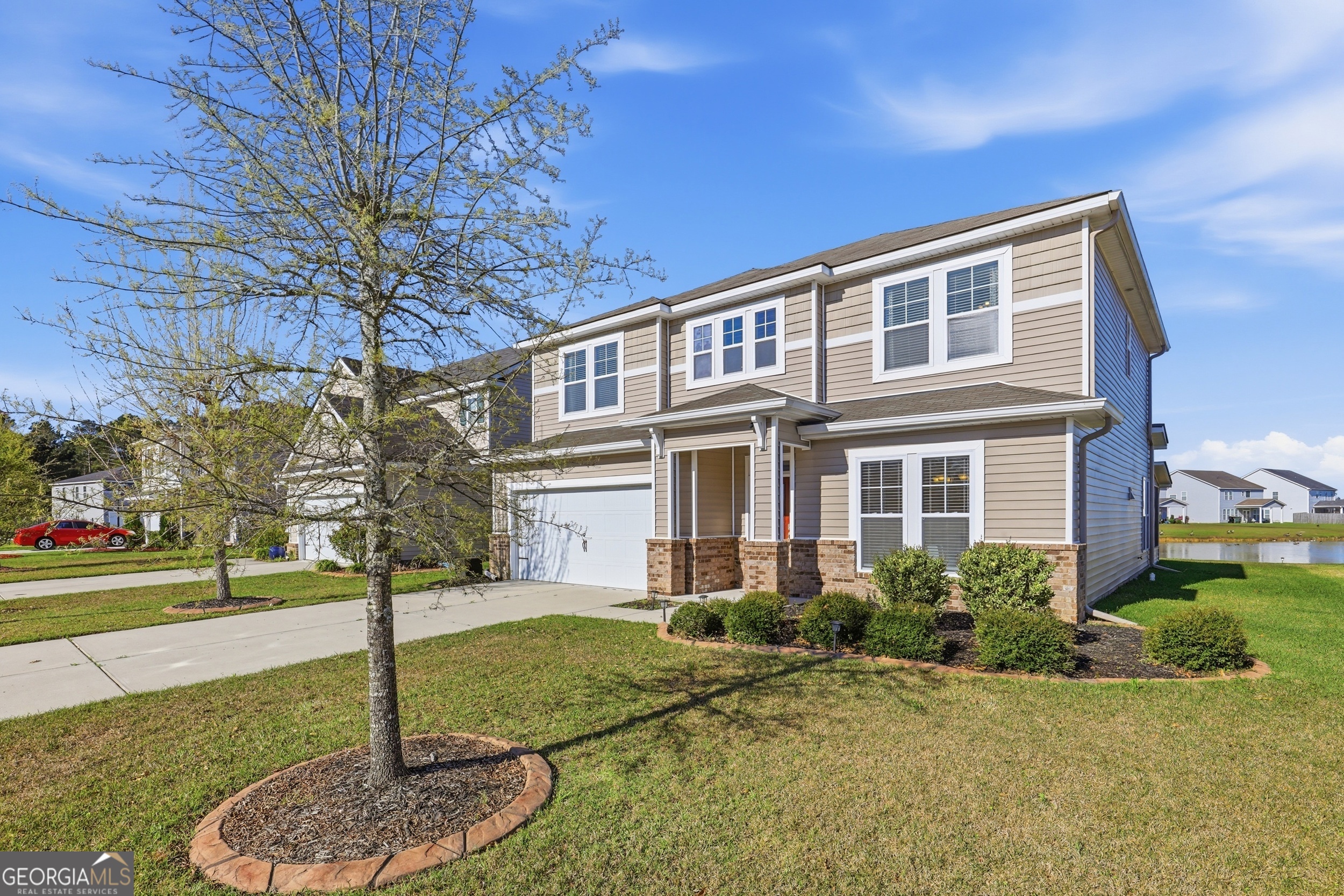 225 Willow Point CIR