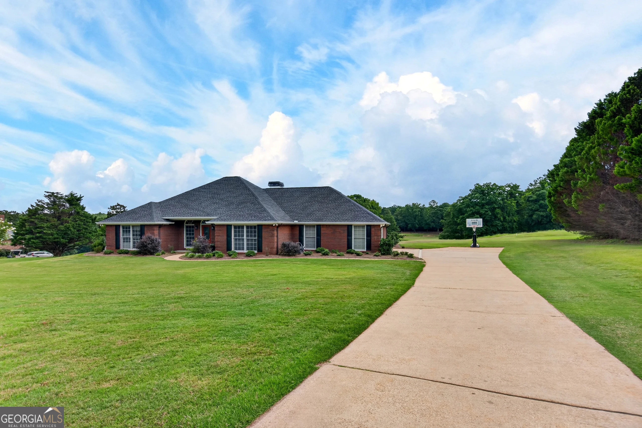 113 Prestwick Drive