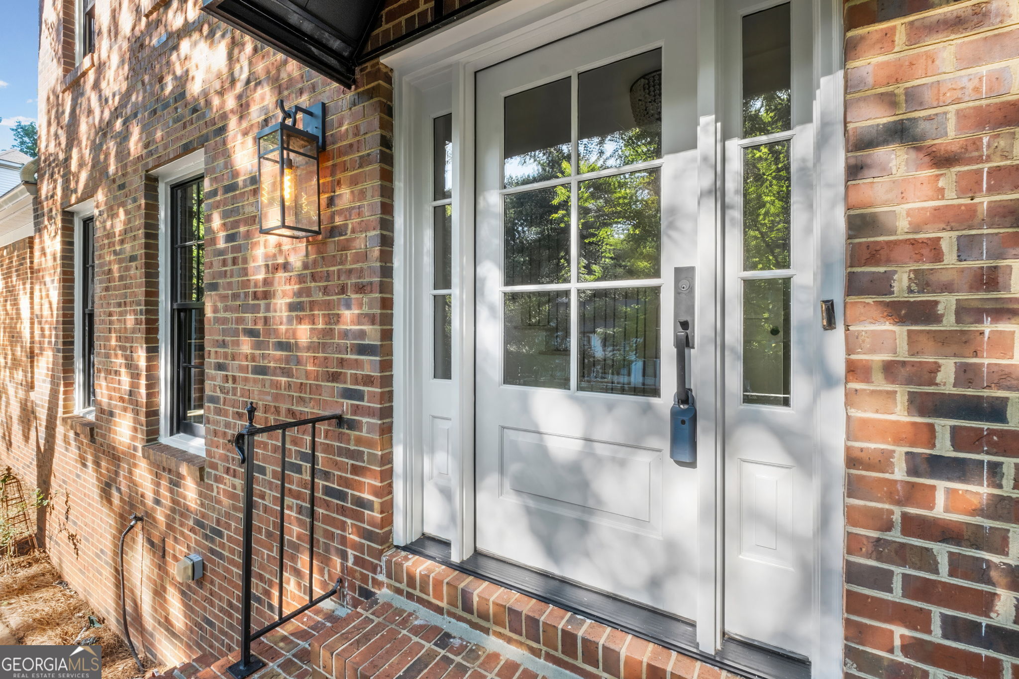 140 N Bluff