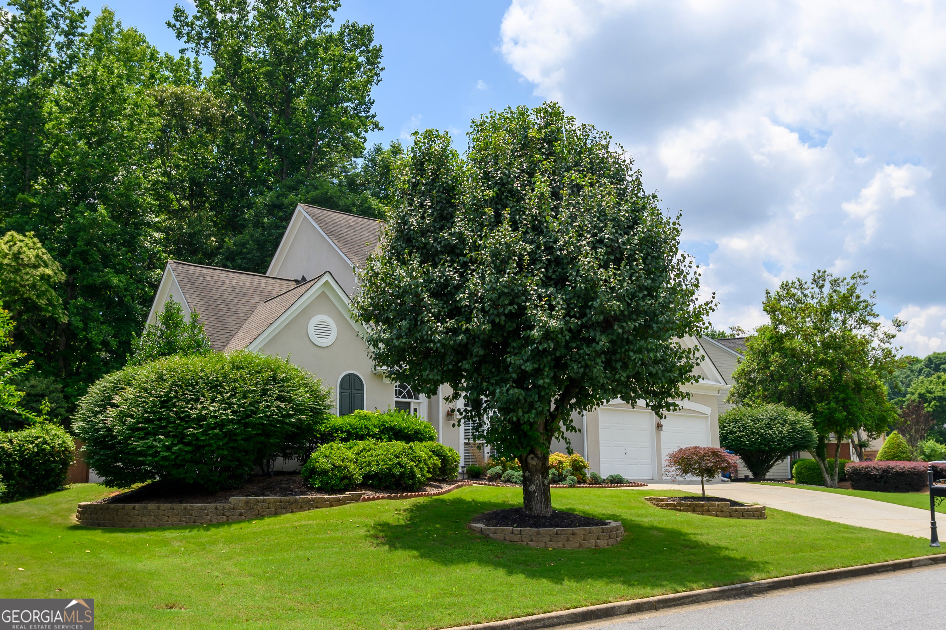 7670 Bellemont RDG