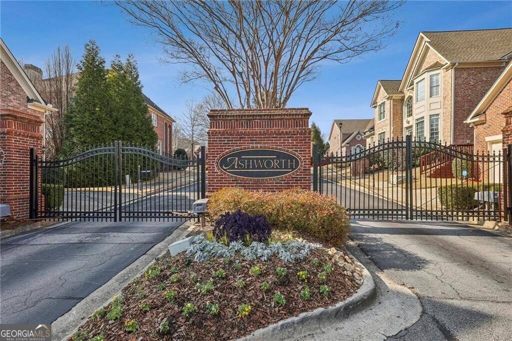 Photo of 1200 Dunwoody Village Drive, Dunwoody, GA 30338 (MLS # 10801341)