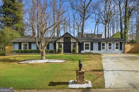 Photo of 670 Stonehedge Drive, Stone Mountain, GA 30087 (MLS # 10674875)