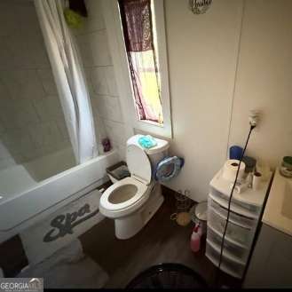 26 Leanne DR