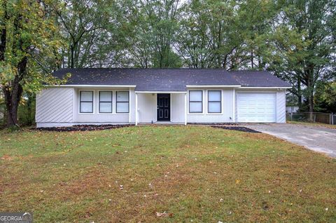 Photo of 3331 Mustang Drive, Powder Springs, GA 30127 (MLS # 10633046)