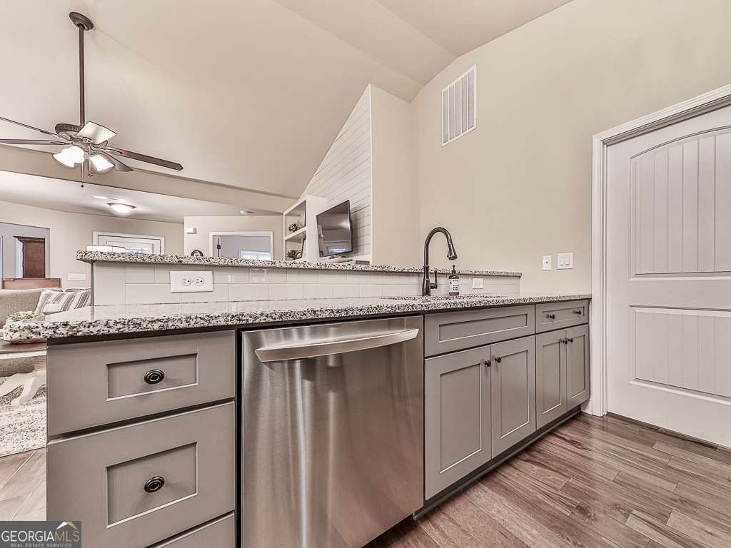 Wyndsor at Mineral Museum Drive - Residential