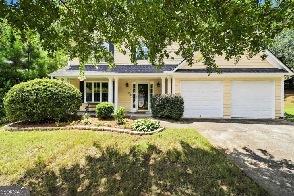 Photo of 1593 Woodmore Drive SW, Marietta, GA 30008 (MLS # 10826872)