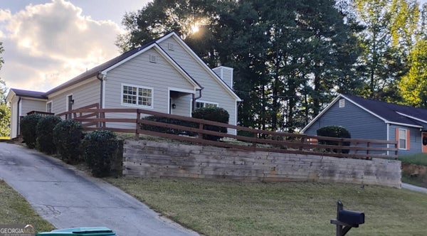 910 WINTER SIDE LN, ATLANTA, GA 30349 - Image 8e020af3c50114f90d4d23b8a801cfaf/2117248841