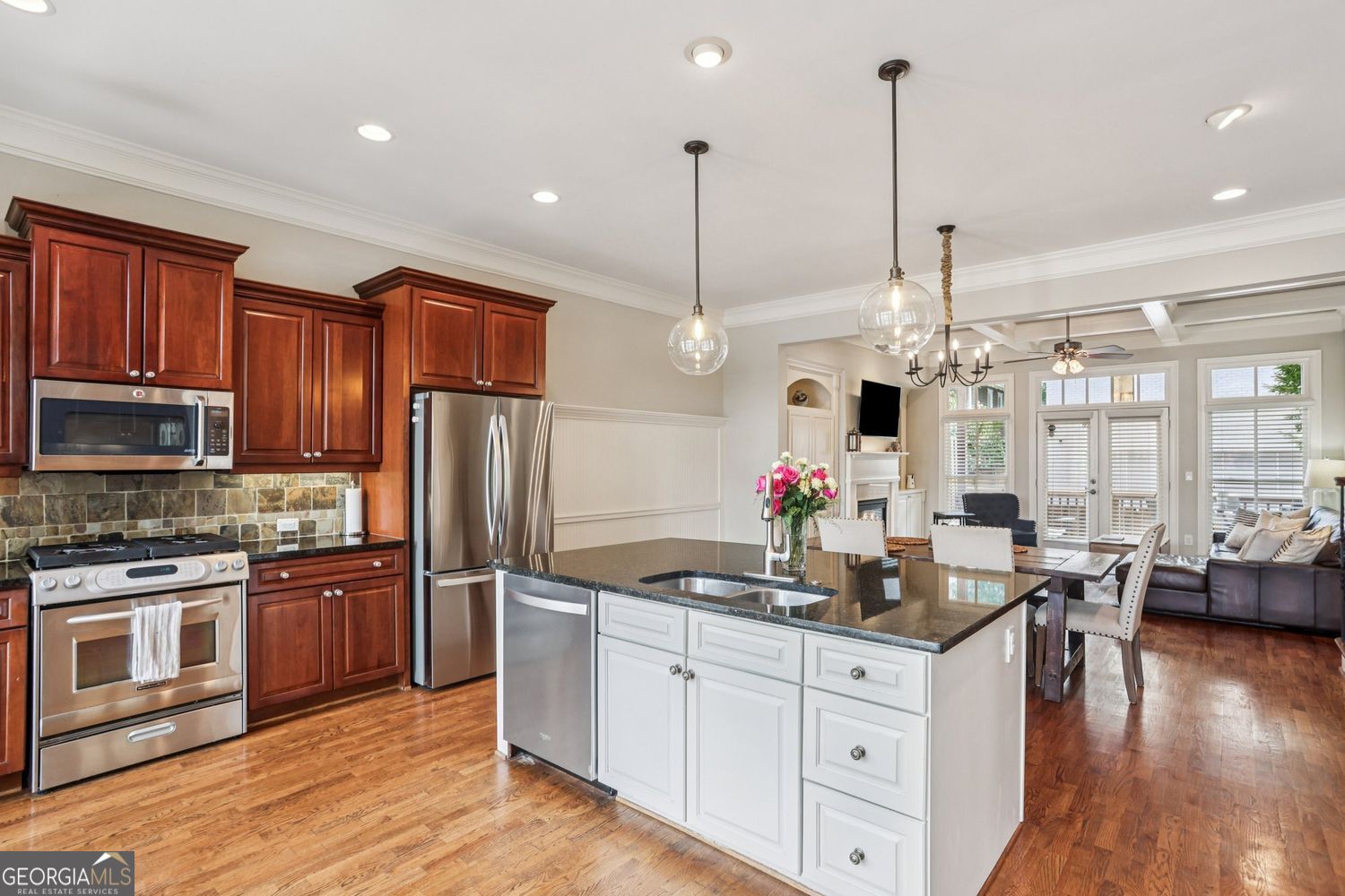 Atlanta, Georgia 30306, United States, 2 Bedrooms Bedrooms, ,3 BathroomsBathrooms,Residential,Active,172866