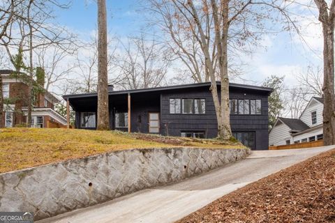 Photo of 1746 E Clifton Road NE, Atlanta, GA 30307 (MLS # 10697190)