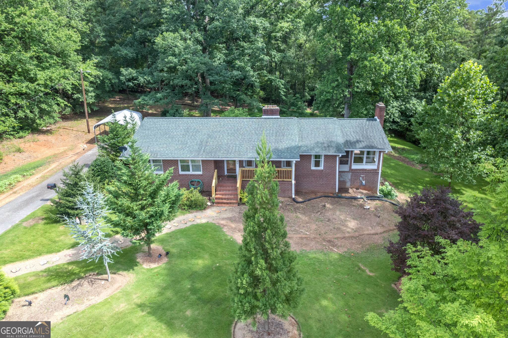 509 W Main ST