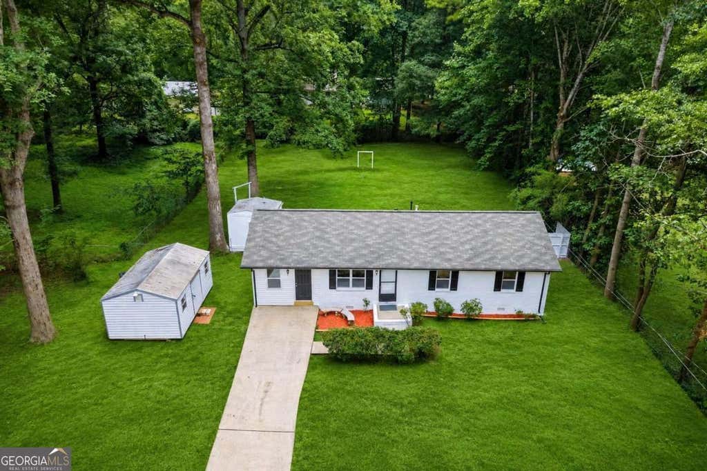 Photo of 125 Pleasant Valley Road, Mcdonough, GA 30253 (MLS # 10822181)
