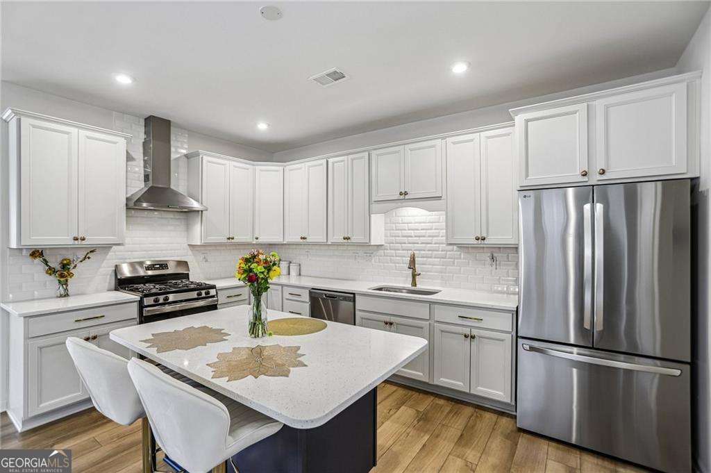 110 Balsam DR
