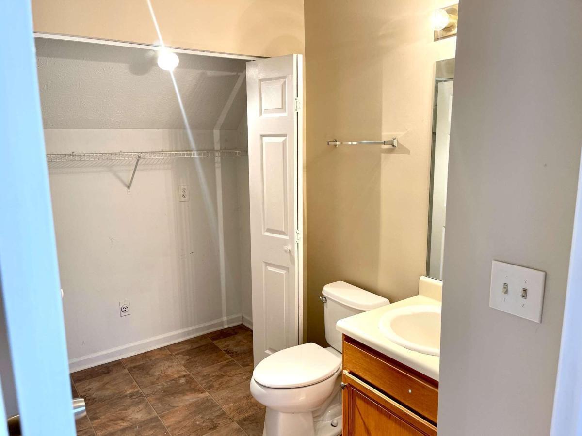 Linecrest - Residential Lease