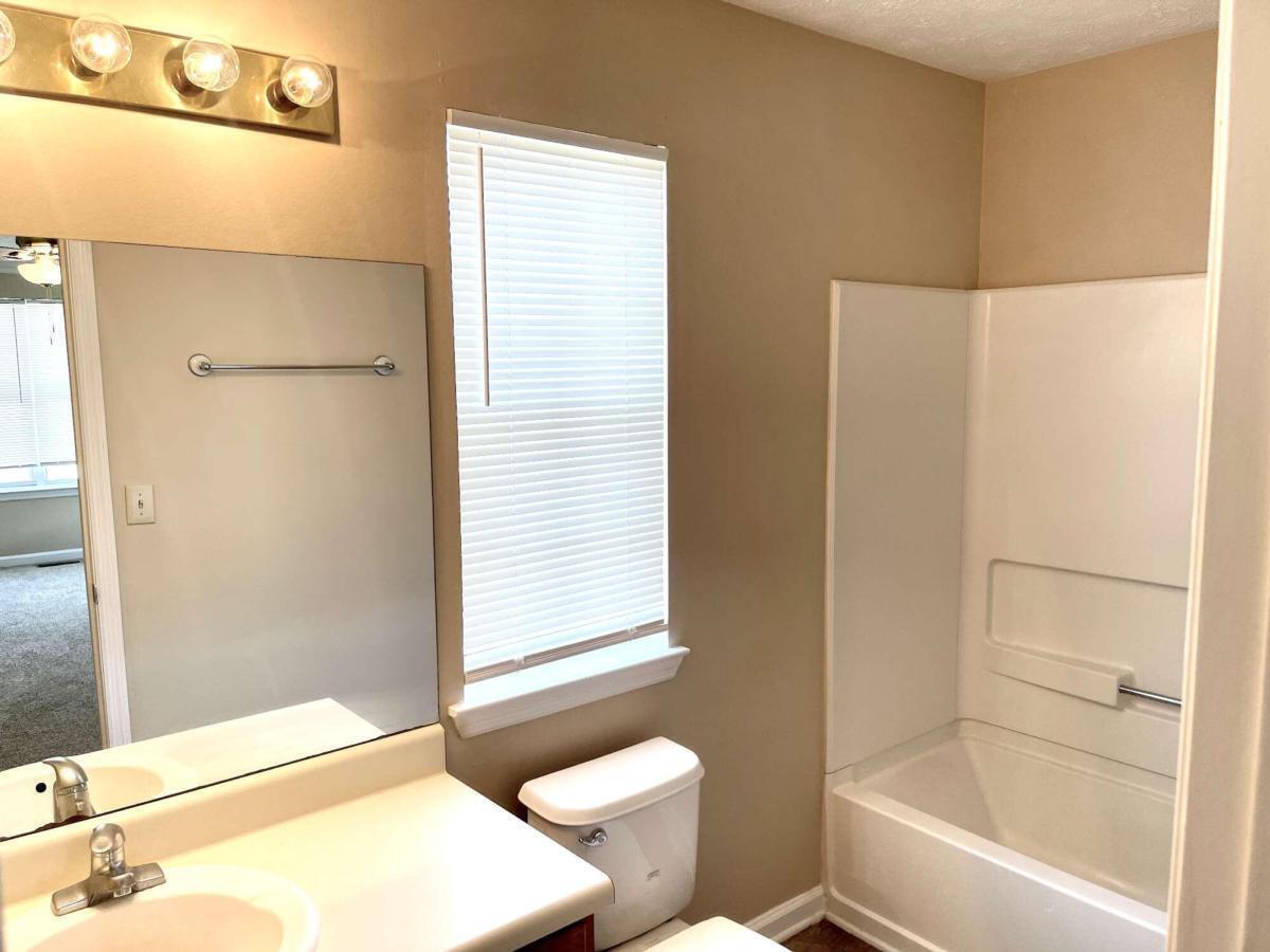 Linecrest - Residential Lease