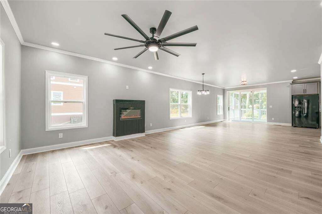3387 Lee PL