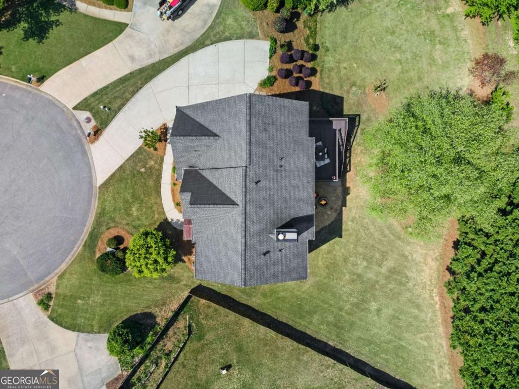 Photo of 802 Windsor Ridge, Canton, GA 30115 (MLS # 10741232)