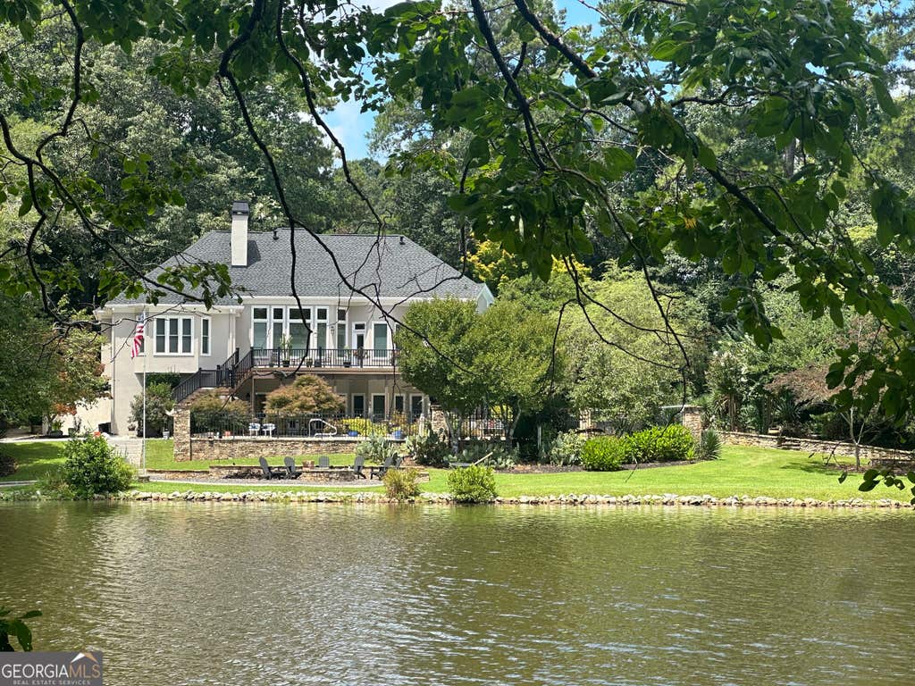 Photo of 90 Springview Place, Newnan, GA 30265 (MLS # 10832958)