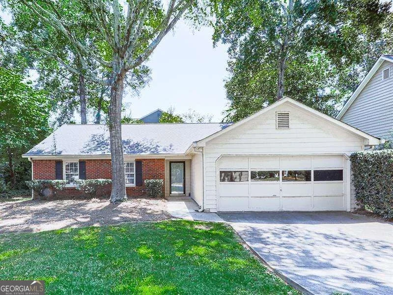 650 Radford Circle