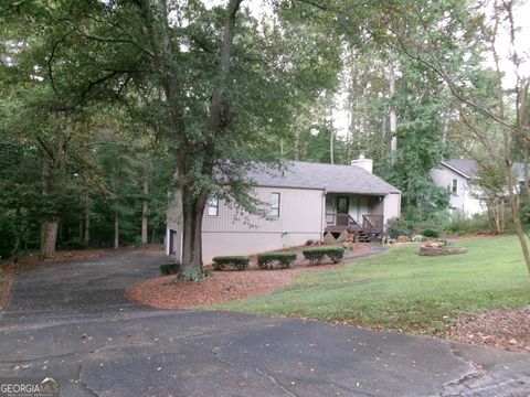 2735 Wendy LN Marietta GA 30062