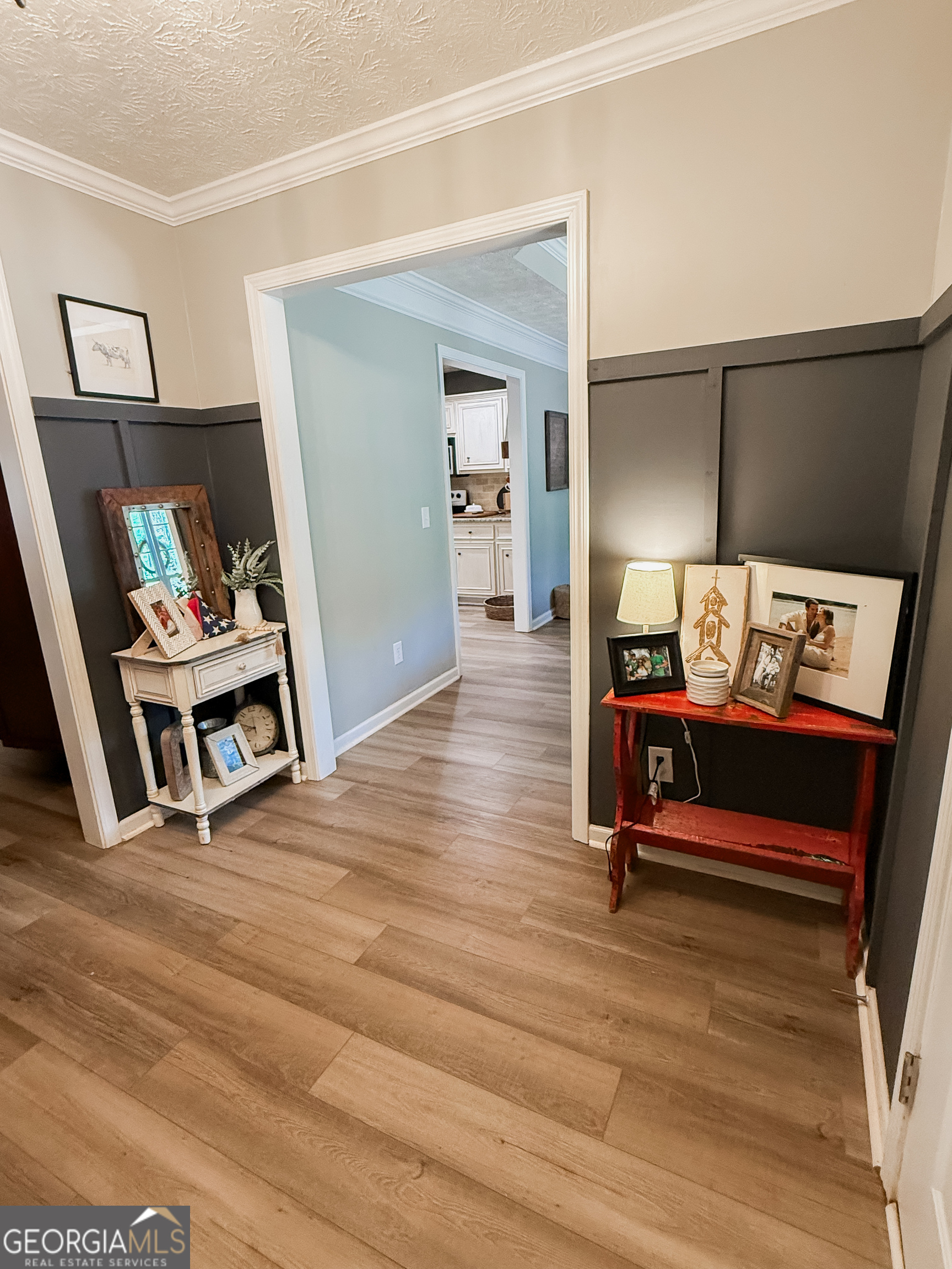 321 Mountain Creek DR