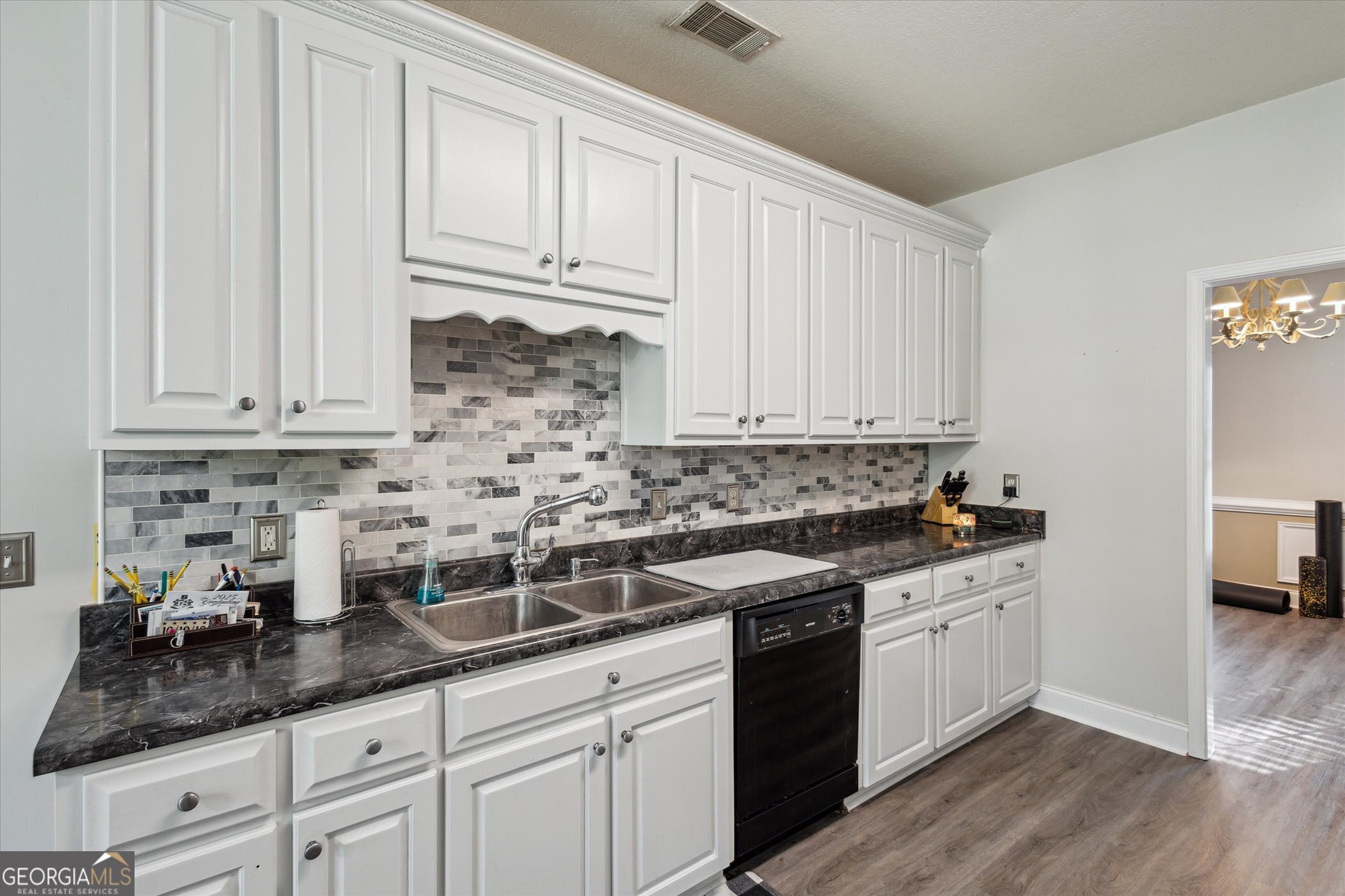 Statesboro, Georgia 30458, United States, 4 Bedrooms Bedrooms, ,2 BathroomsBathrooms,Residential,Pending,144727