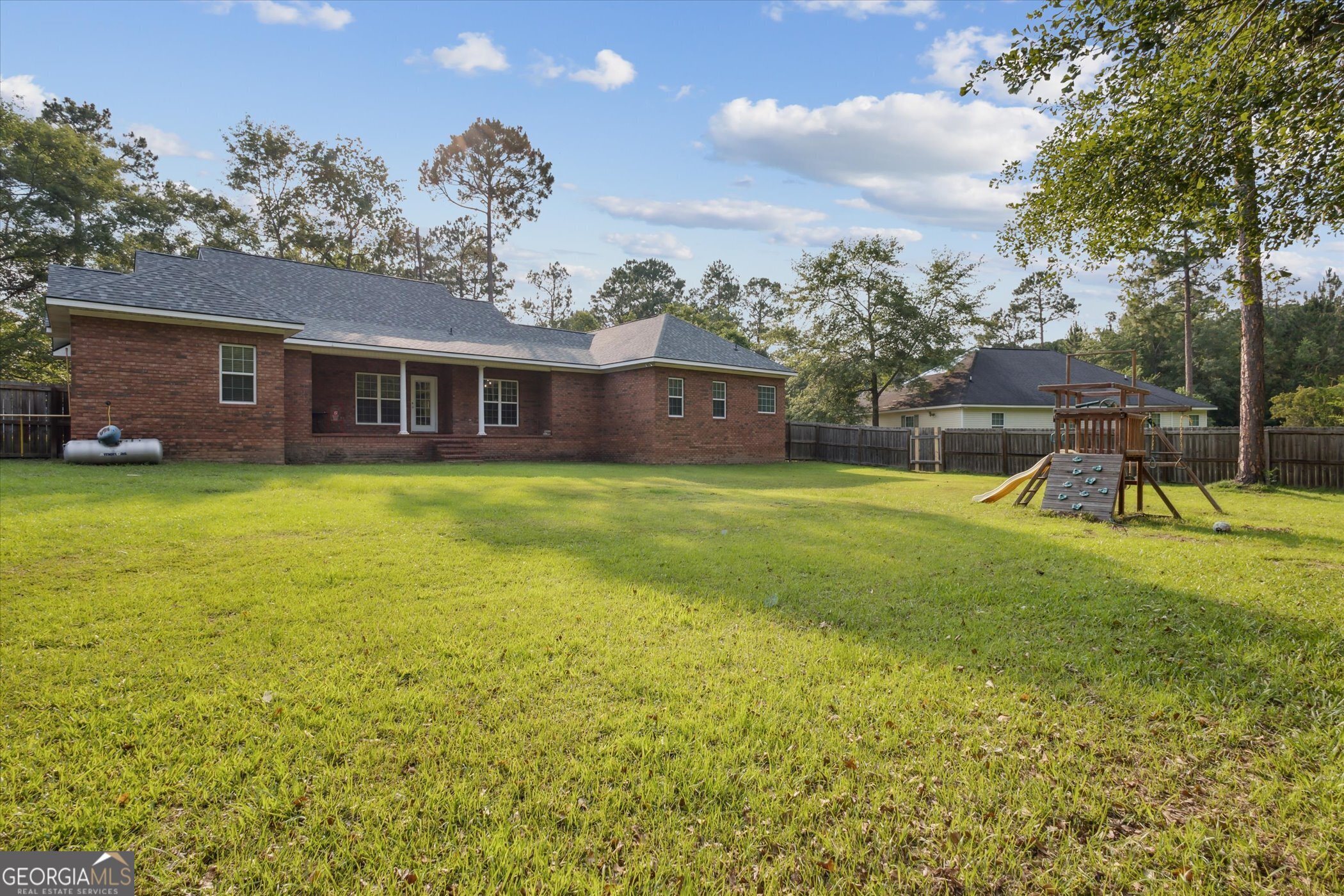 Statesboro, Georgia 30458, United States, 4 Bedrooms Bedrooms, ,2 BathroomsBathrooms,Residential,Pending,144727