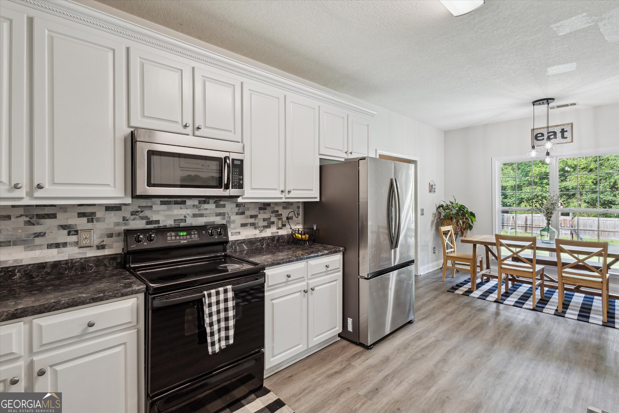 Statesboro, Georgia 30458, United States, 4 Bedrooms Bedrooms, ,2 BathroomsBathrooms,Residential,Pending,144727