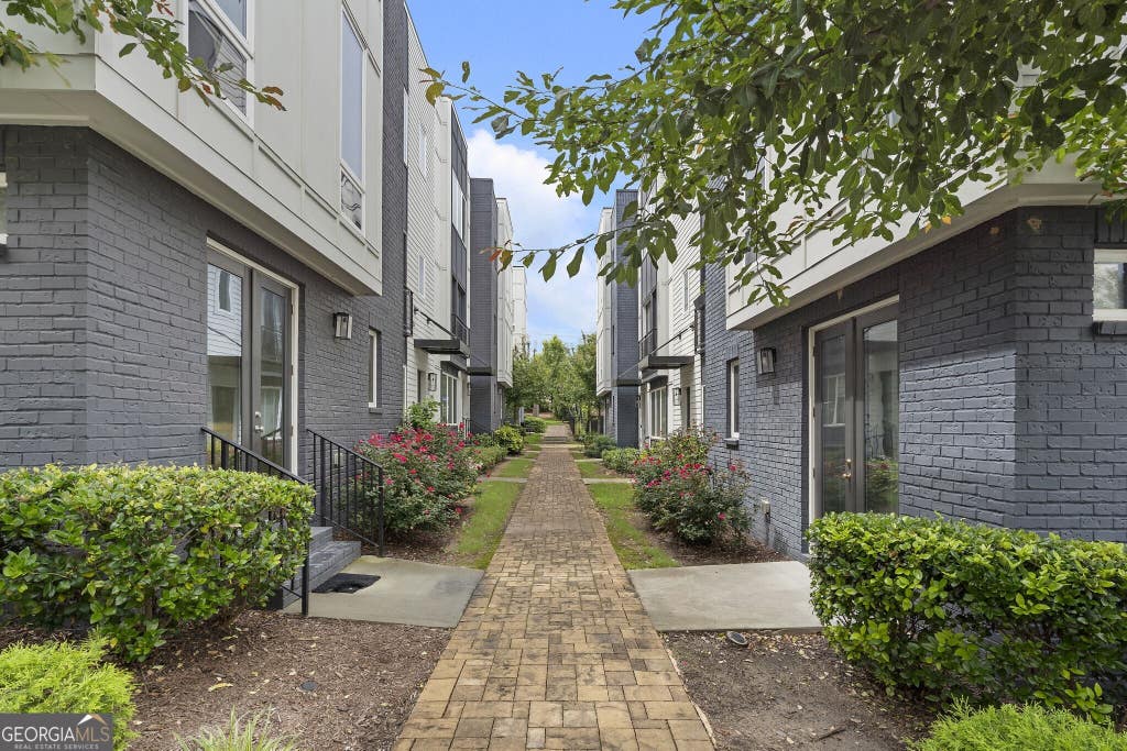 Photo of 836 Winslow Way, Atlanta, GA 30318 (MLS # 10791342)
