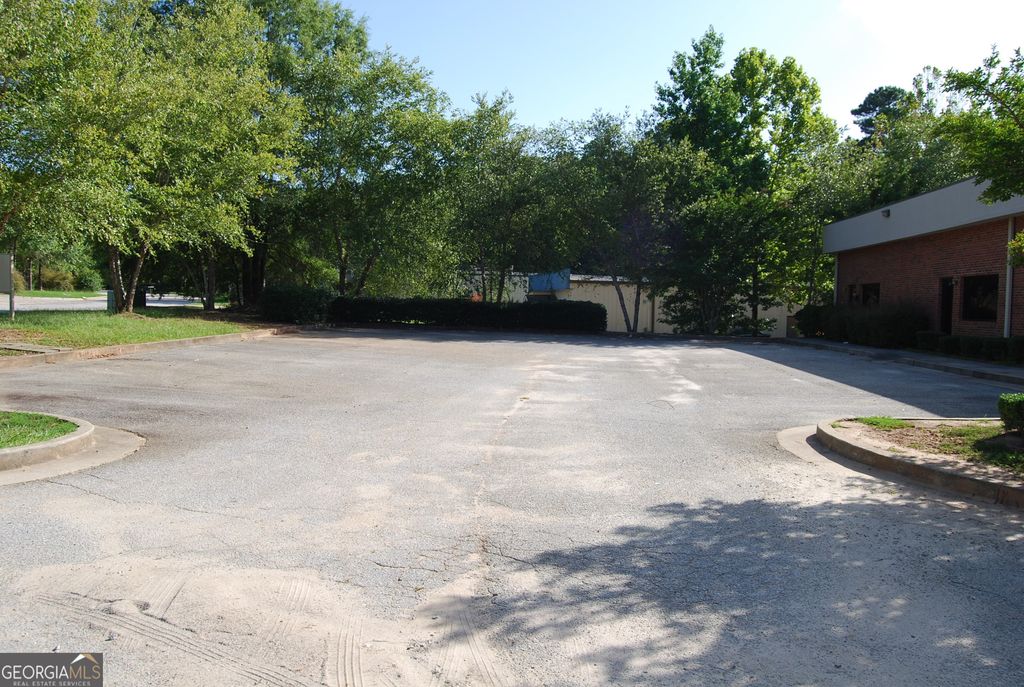 Photo of 250 Robinson Drive #A, Fayetteville, GA 30214 (MLS # 10706735)