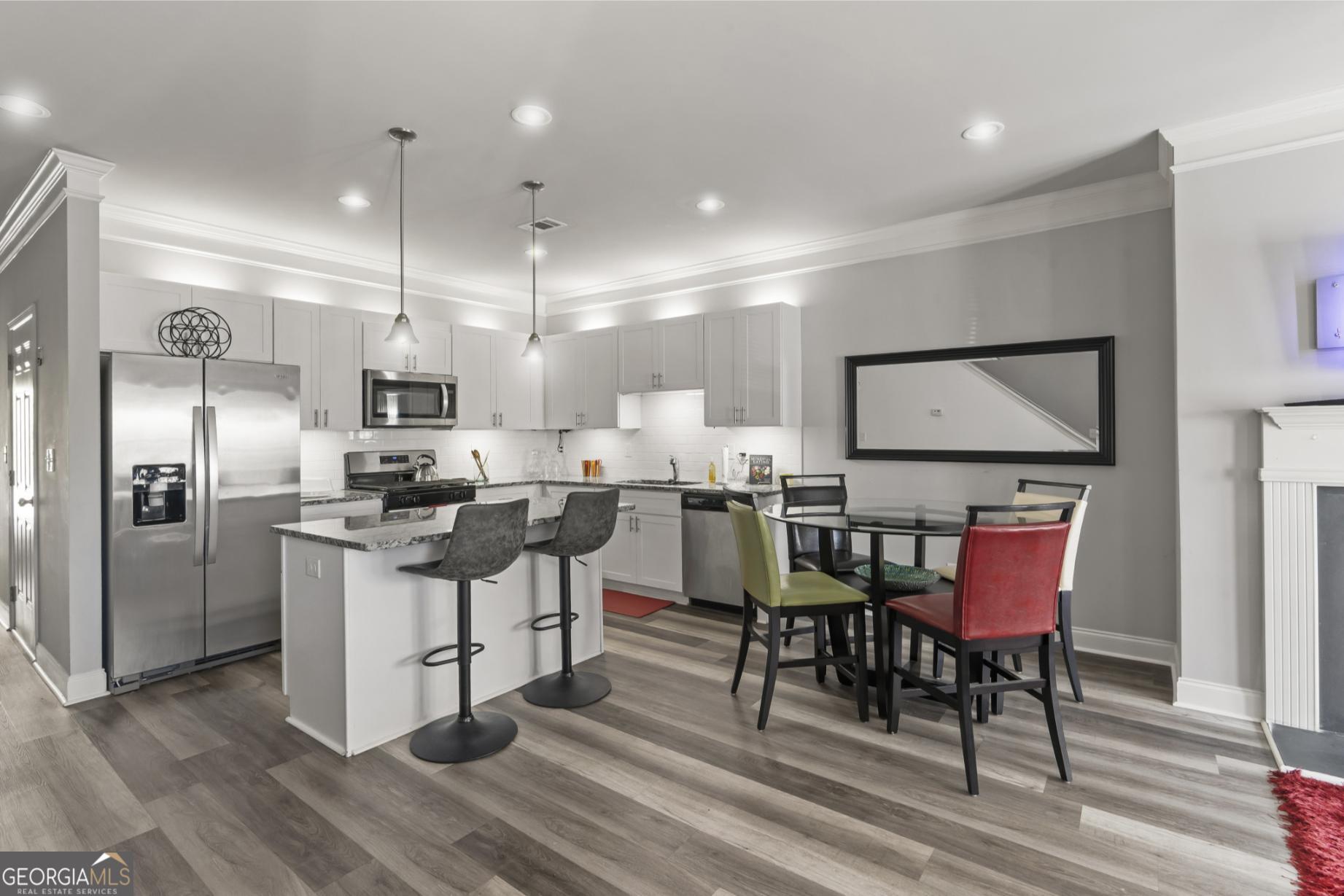 460 Village Creek DR B