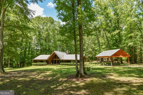 135 Zachariah RD Molena GA 30258