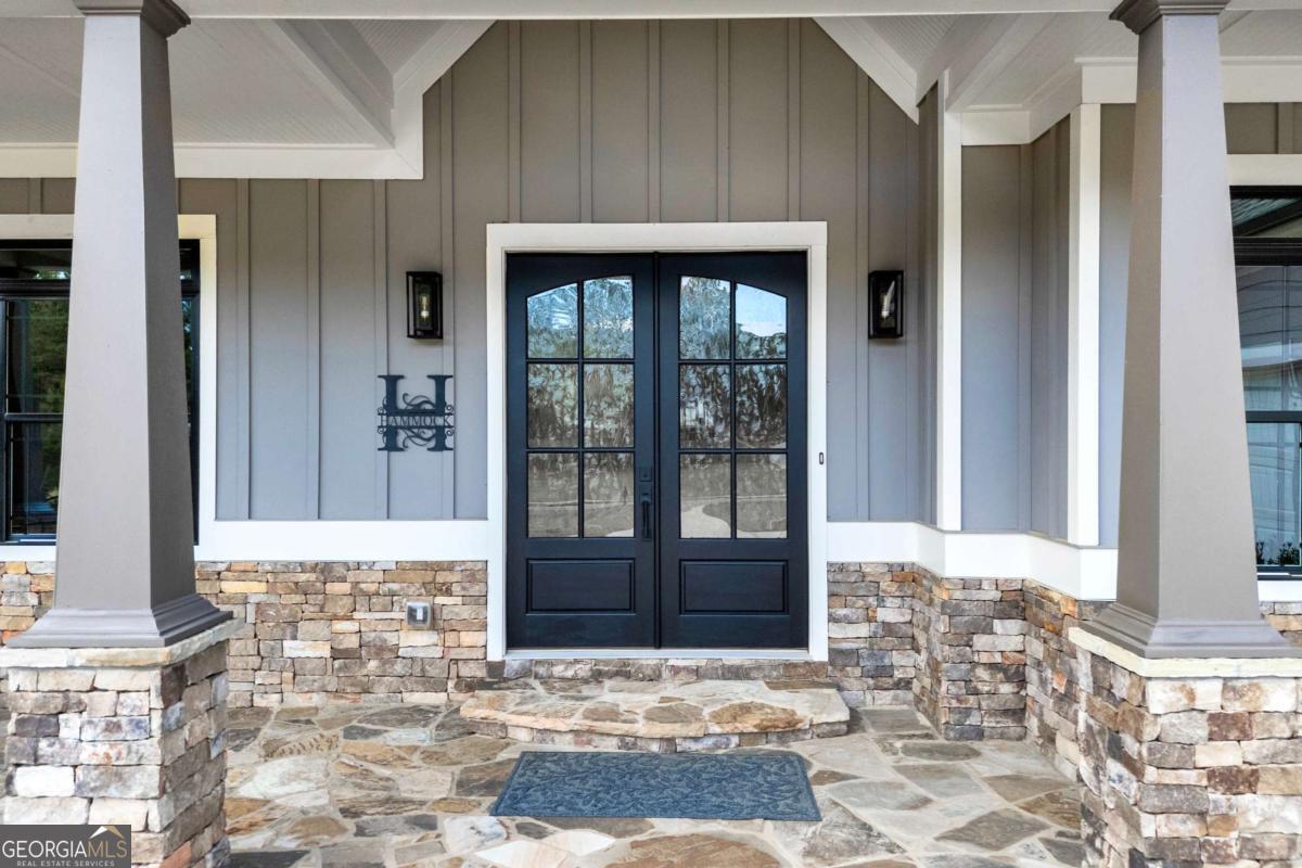 2499 River's Edge DR