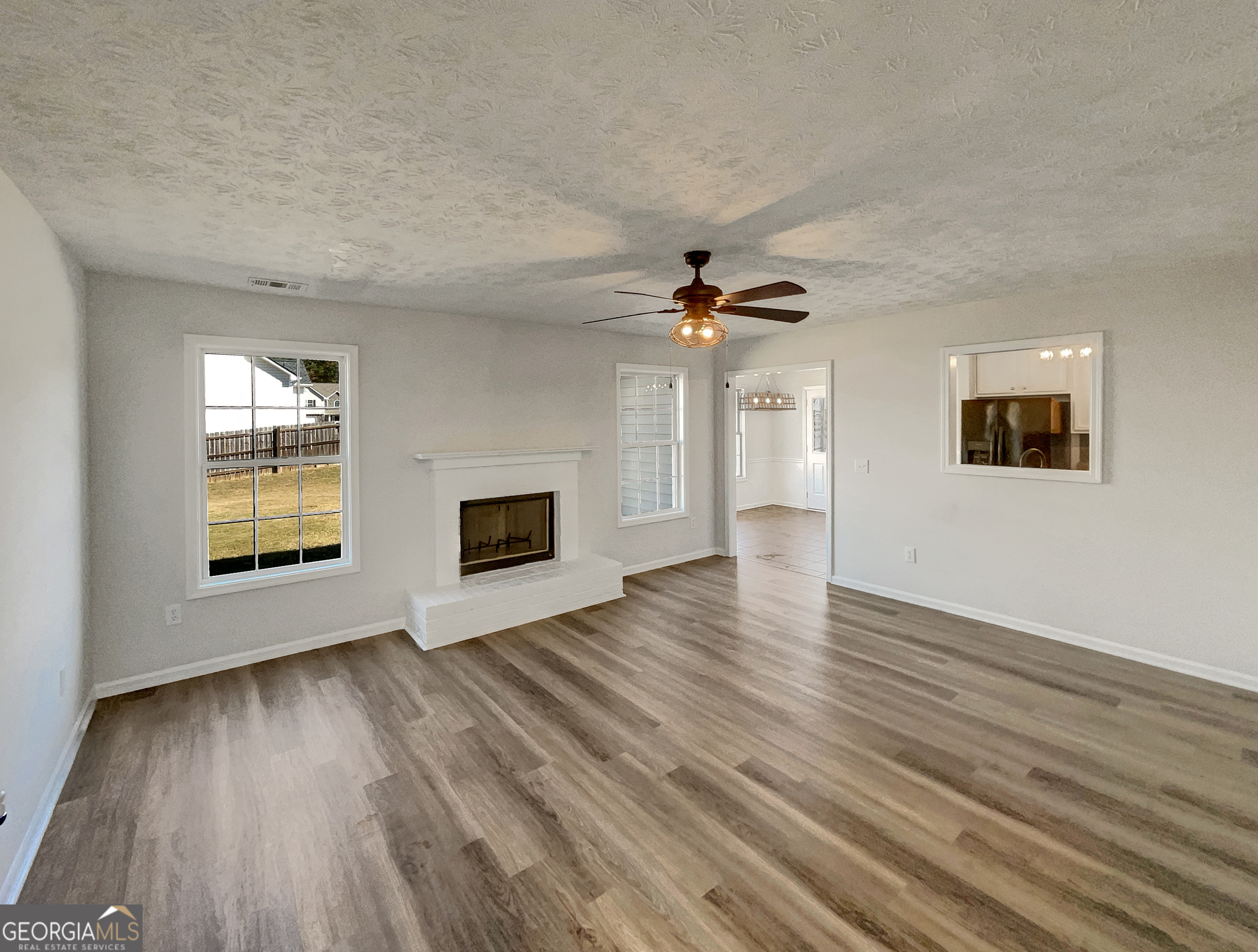 735 Galloping Bend CT