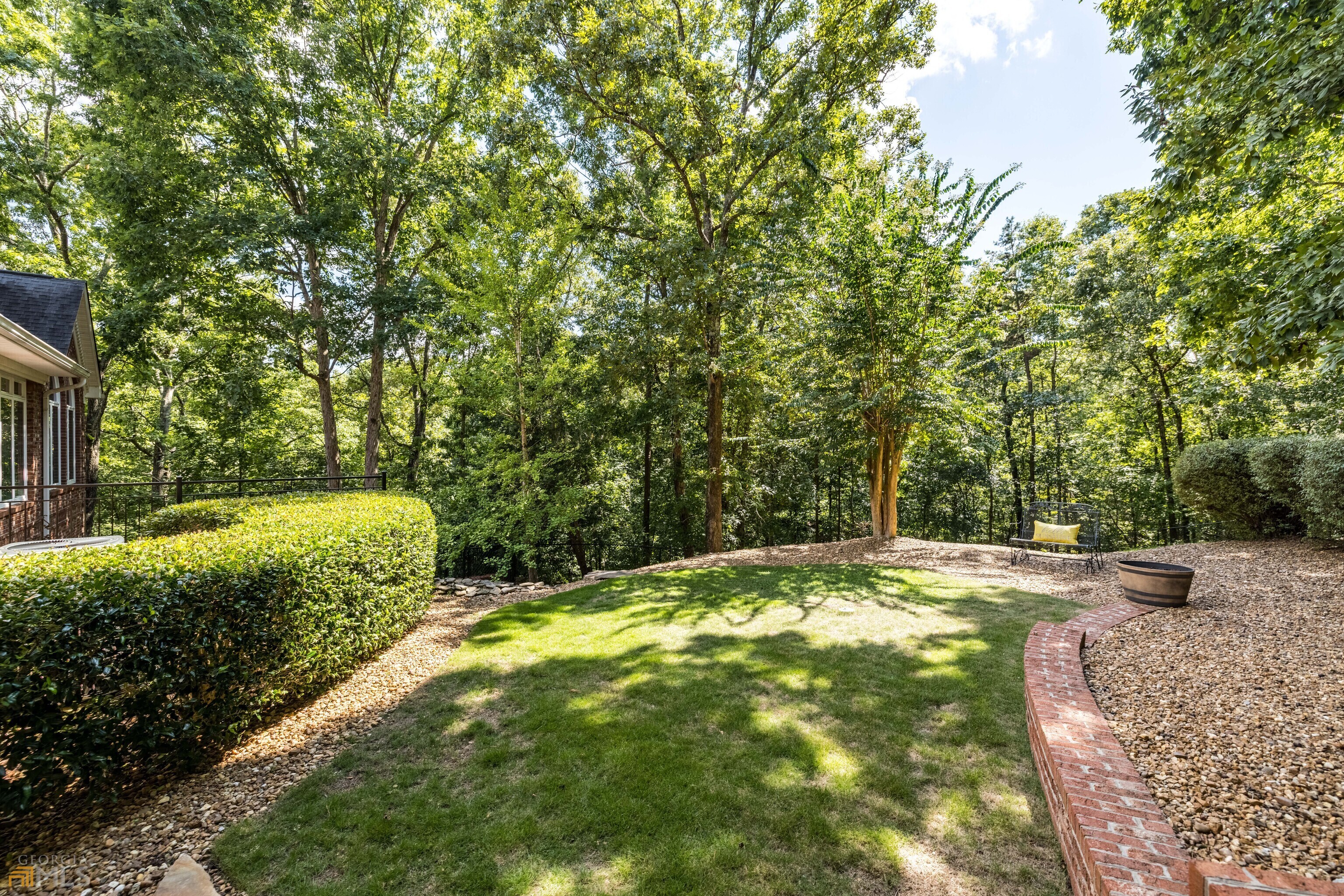 High Pointe - Residential