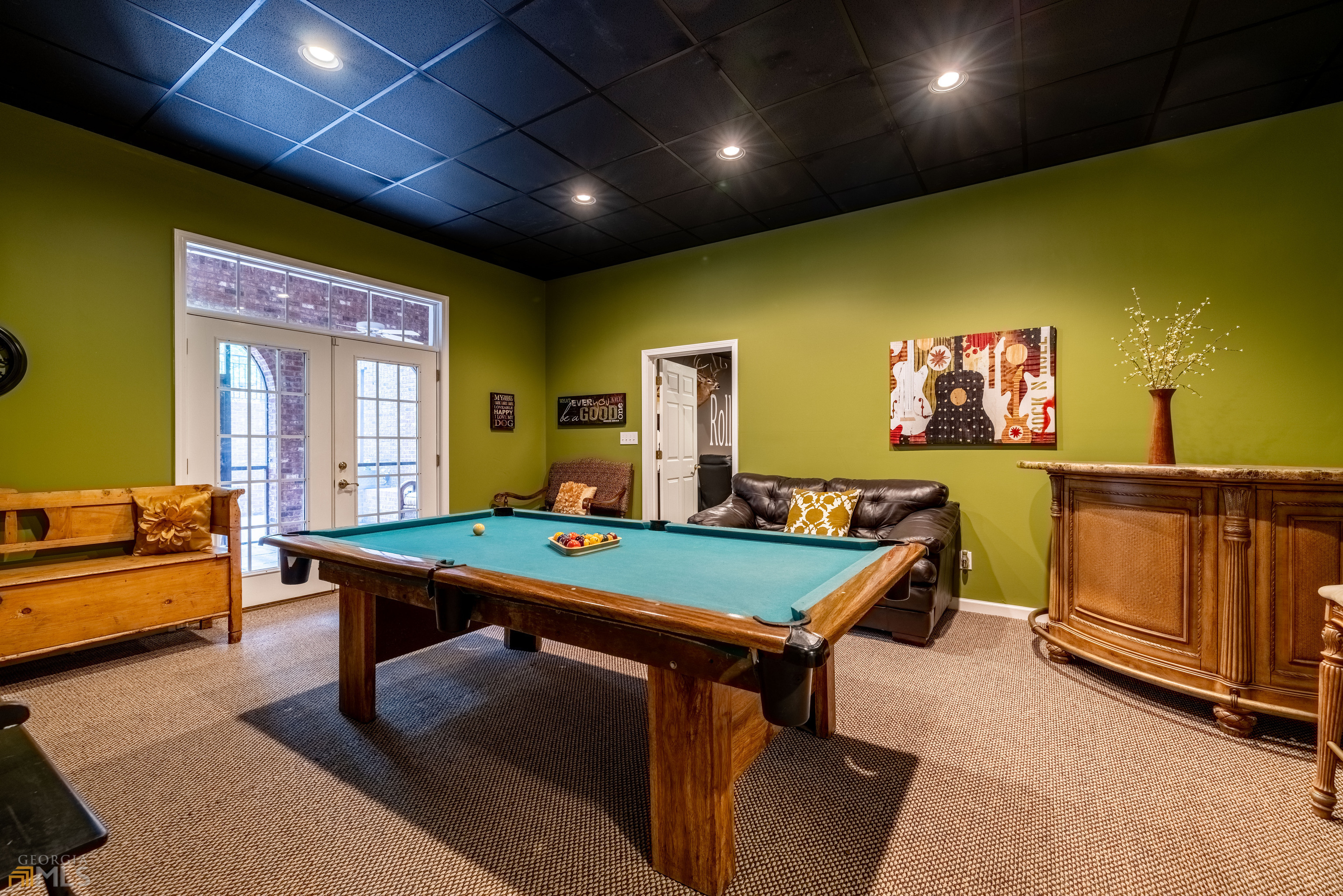 High Pointe - Residential