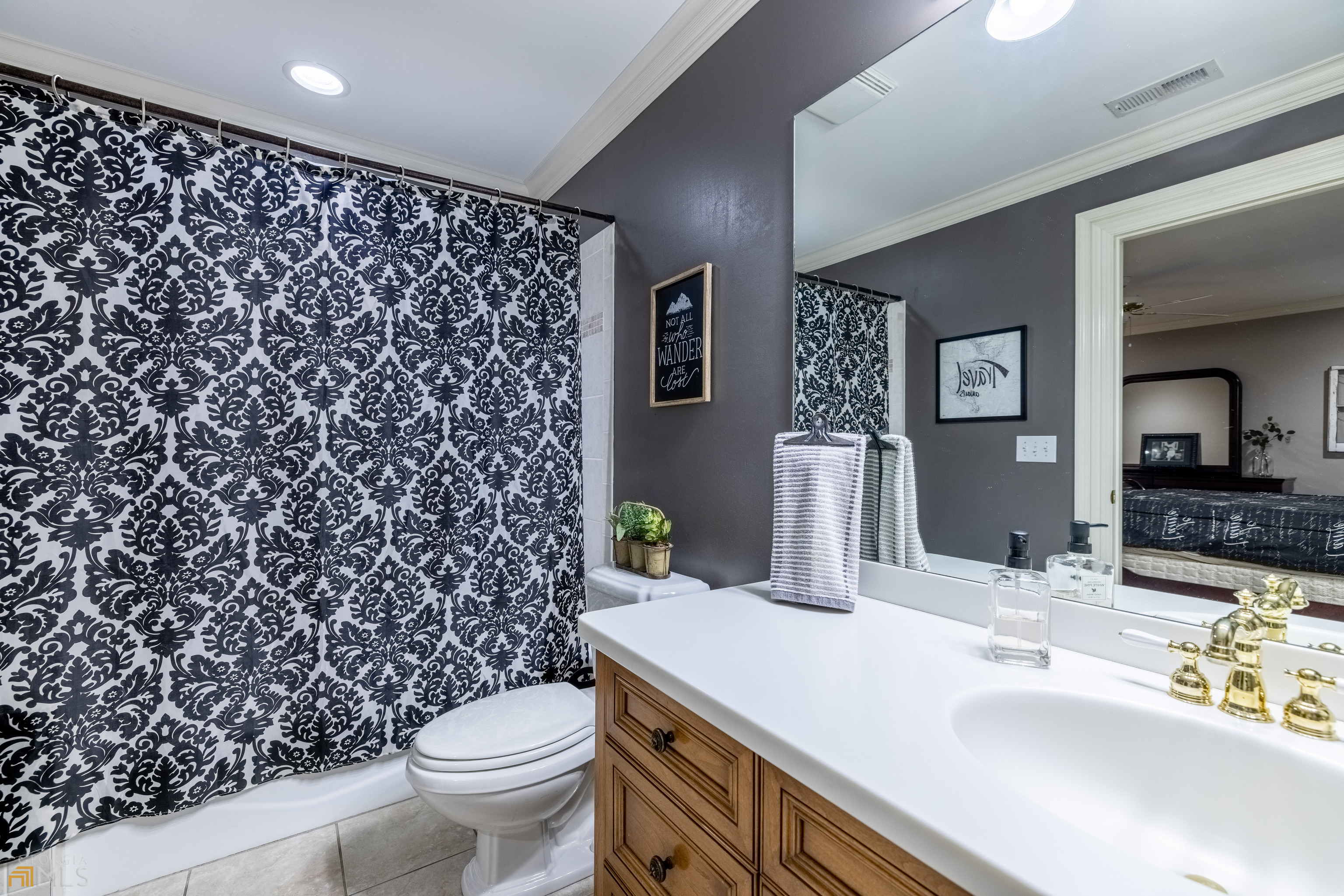 High Pointe - Residential