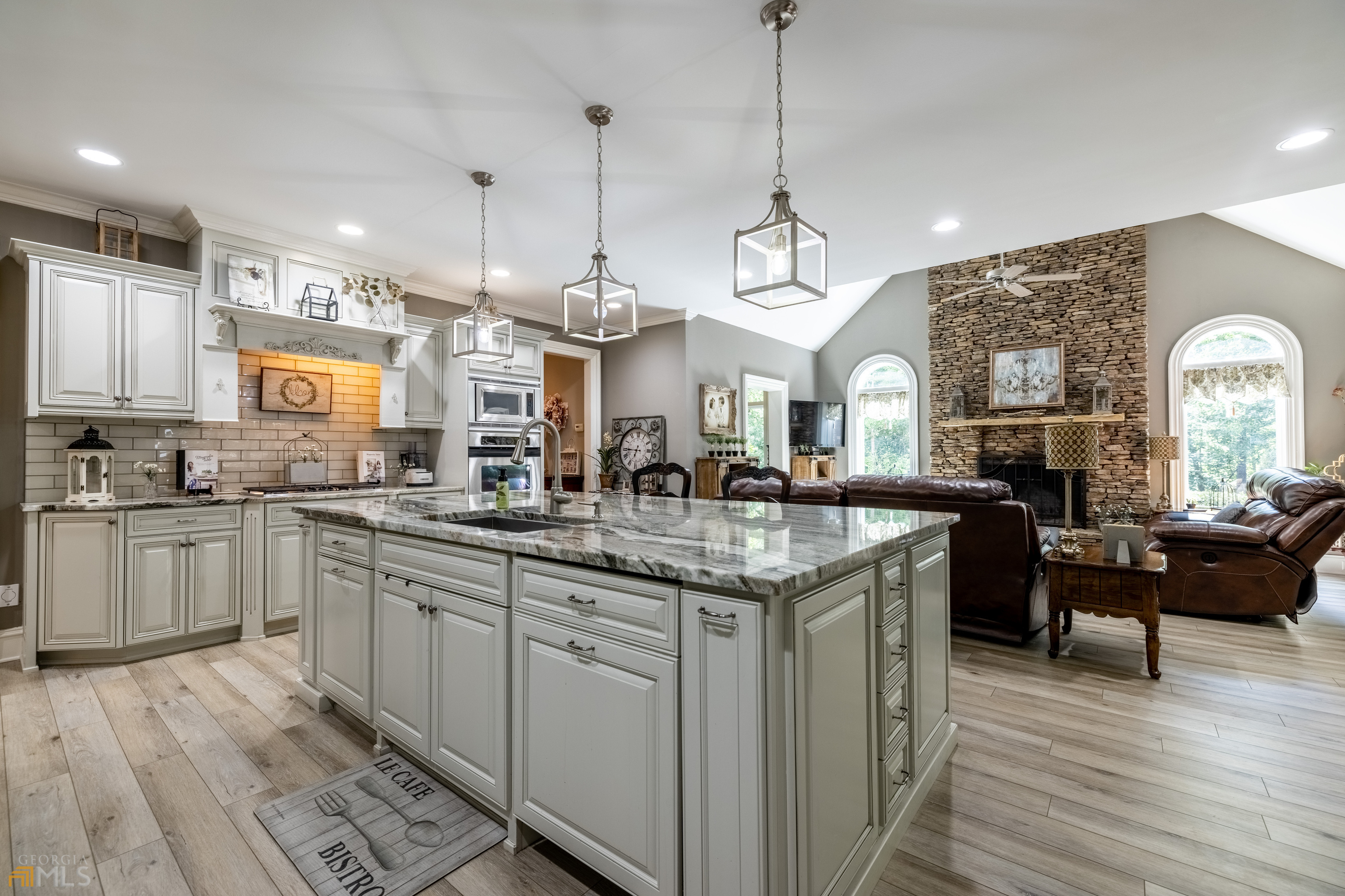 High Pointe - Residential