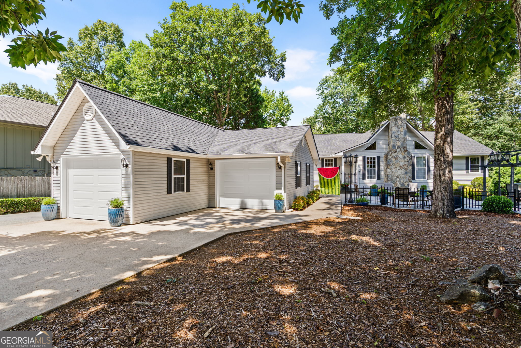 354 Harrison CIR