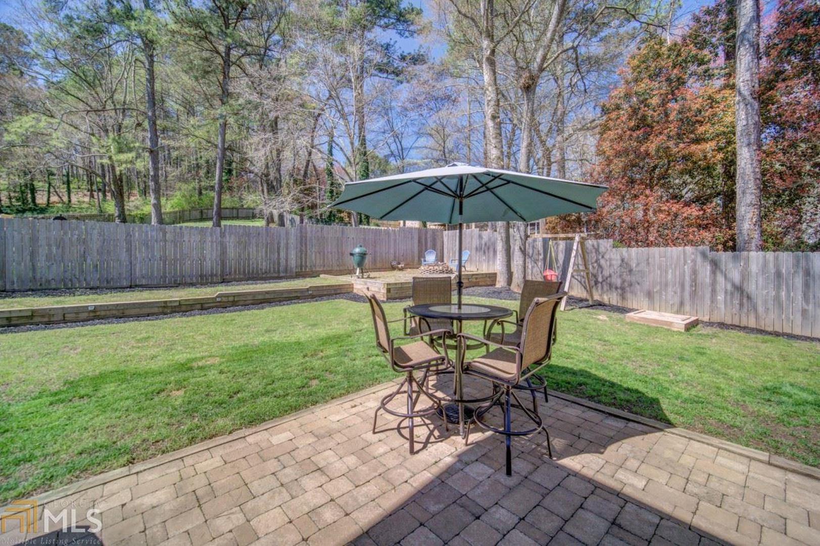 Habersham Woods - Residential