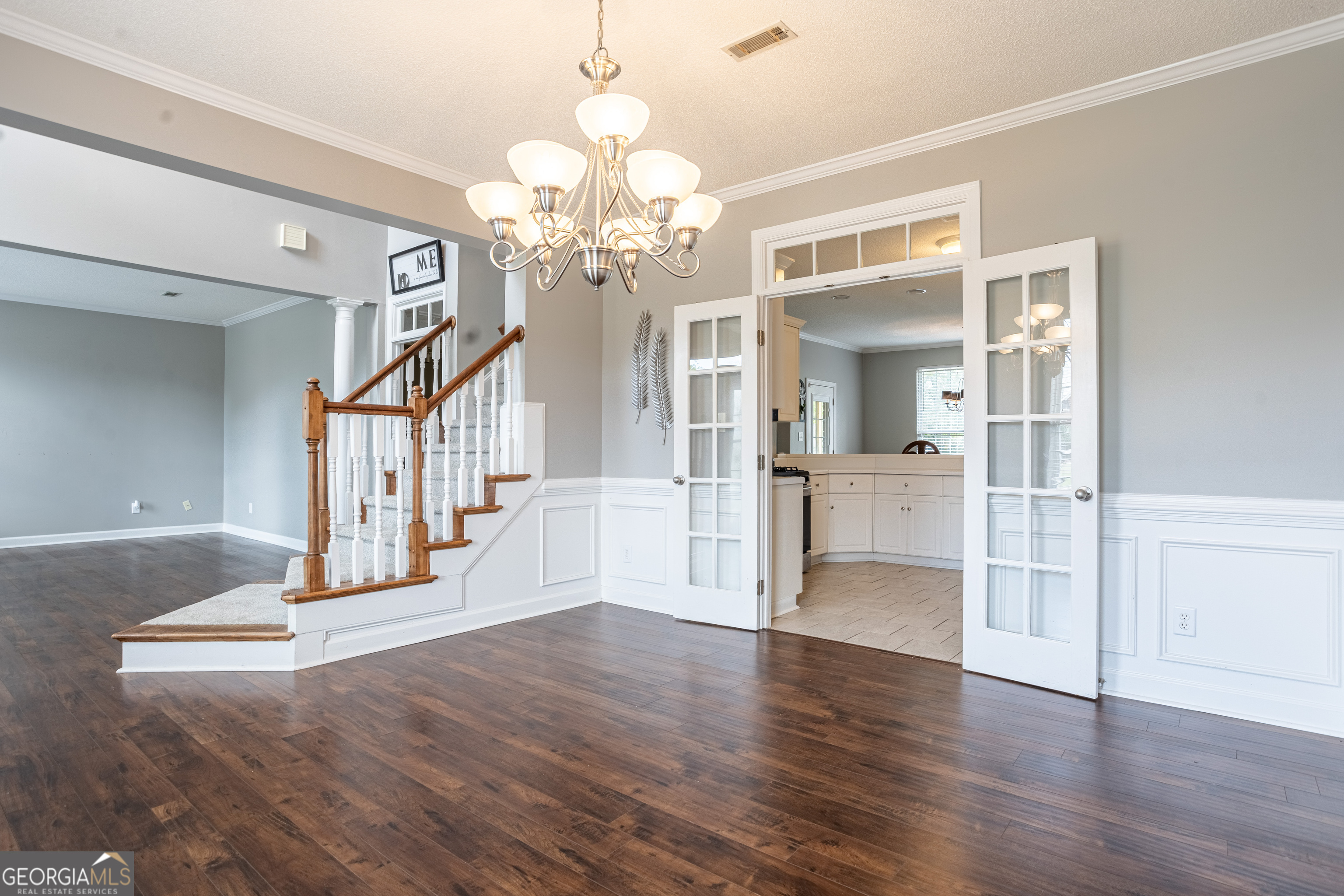 1390 Aylesbury DR